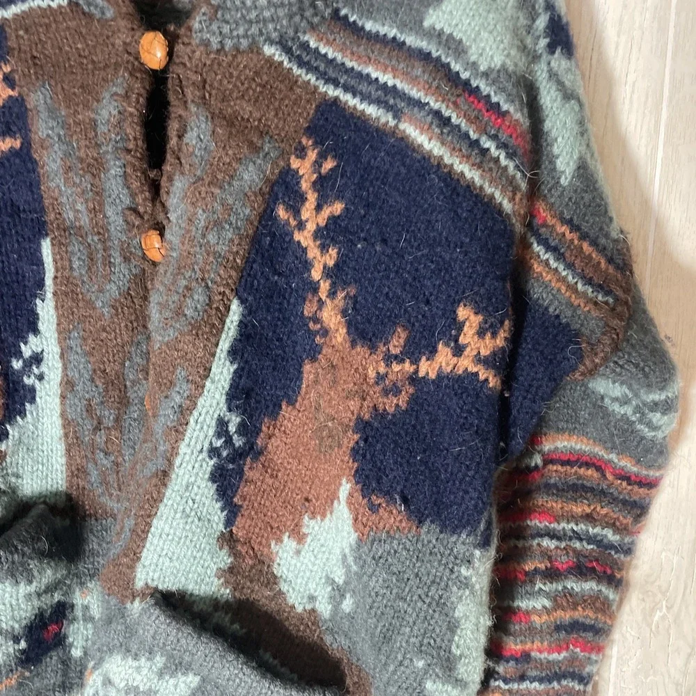 Vtg Eddie Bauer Cardigan Sweater Cowhichan Dog Theme Wool / Laine Blend Button - Picture 3 of 8